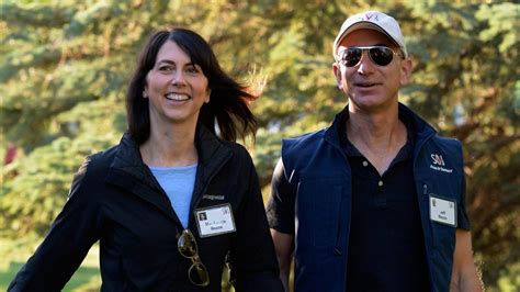 40 Jeff Bezos Wife Png