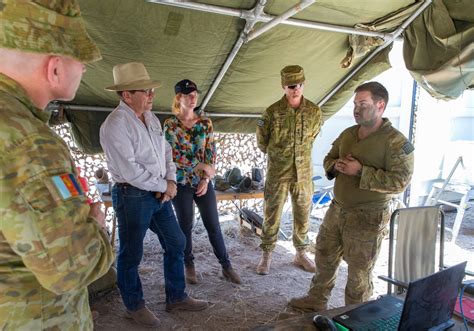 Dvids Images Northern Territory Government Officials Visit Exercise Koolendong Image 5 Of 9