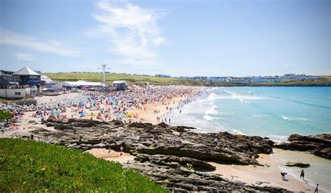 Group Accommodation In Newquay Staghen Friendly Newquay Nightlife