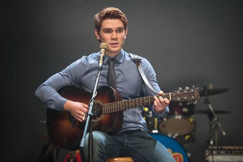 And all i wanna do is make sure no one else does. Riverdale: How Dumb Is Archie Andrews? - Today's News: Our ...