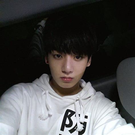 Pin By 🐱 On Bts ♥ Jungkook Selca Bts Jungkook Jeon Jungkook