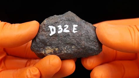Meteorite D32e From Oman Youtube