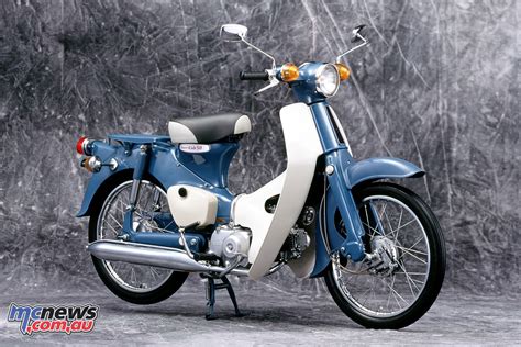 The honda super cub c125 has a seating height of 780 mm. Honda Super Cub 110 commemorative edition concept | MCNews ...