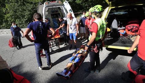 He is the son of patrick evenepoel. Remco Evenepoel Suffers Broken Pelvis and Lung Contusion ...