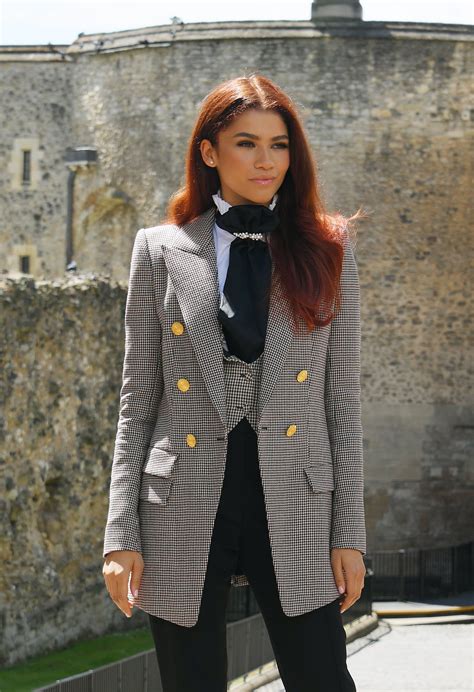 Zendaya's hair, for the record, was in locs and looked absolutely stunning. Zendaya's New Hair Color Might Have a Hidden Meaning ...