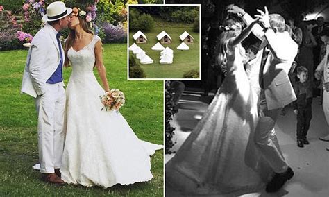 Jacqui Ainsley And Guy Ritchie Kiss In Wedding Photo At Ashcombe House
