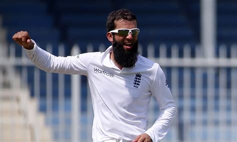 Moeen Ali Opts Out Of Test Cricket To Focus On White Ball Career Sport Dawn