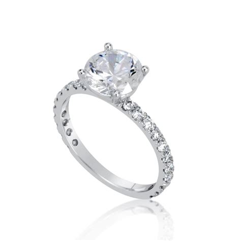 If you want a 2 carat diamond engagement ring, don't just limit yourself to a round brilliant diamond, cushion cut, or princess cut diamond. 2.5 Carat Round Cut Diamond Engagement Ring | Ara Diamonds