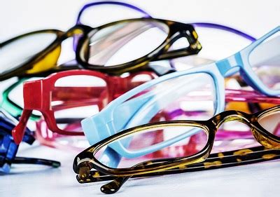 Best place for eyeglasses without insurance. Donate used eyeglasses at any Eye Boutique store | Lions Clubs Partner | Eye Boutique