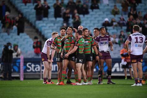 Latrell mitchell and his father, matt, encouraging young players at the taree red rovers. NRL talking points: Mitchell inspires Rabbitohs, Melbourne ...