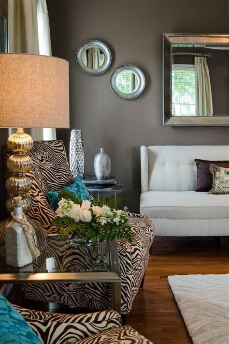 If you know me, you know i'm a fan of blue. The Most Popular Benjamin Moore Earth Toned Paint Colours ...