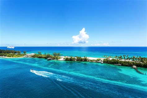 Cómo Llegar Y Trasladarse En Nassau Capital De La Paradisíaca Bahamas