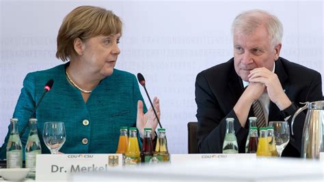 Nur die fdp wird schwierigkeiten haben, sich abzugrenzen. CDU und CSU Wahlprogramm: Union findet keine Linie bei ...