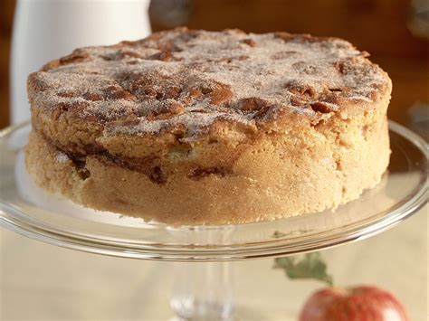 Cinnamon Apple Cake Recipe Myrecipes