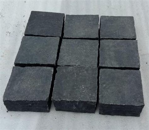 Kadapha Black Limestone Setts Edging And Borders 100 X 100 X 50 £5489
