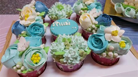 #เค้กวันแม่ #วันแม่ #ชูการี่ #lovemom #motherday #เค้กชูการี่ #เค้กที่มากกว่าเค้ก #กล่องเซอร์ไพรส์ #เซอร์ไพรส์วันแม่ #ของขวัญวันแม่. เค้กพวงมาลัยวันแม่ ยอดสั่งออเดอร์เพียบ