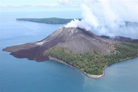 Volcan Krakatoa Caractéristiques Formation Et éruptions
