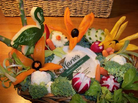 Fruit Carving Vegetable Carving Garnishes And Edible Arrangements