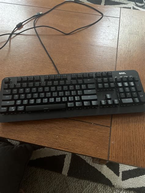 Used Onn Keyboard Sidelineswap