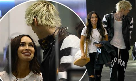 Machine gun kelly and megan fox are dating. Machine Gun Kelly has a strong feeling for Megan's feet - Real Talk Time