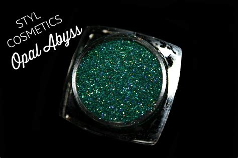 Opal Abyss Hd Glitter By Styl Cosmetics Stylcosmetics Glitter
