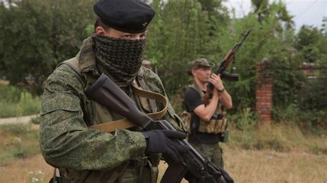 Russias Foreign Legion Hundreds Of Fighters Join Pro Russian Rebels In Eastern Ukraine Abc News