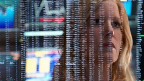 Equity Review Anna Gunn Brings Feminism To Wall Street In Thriller