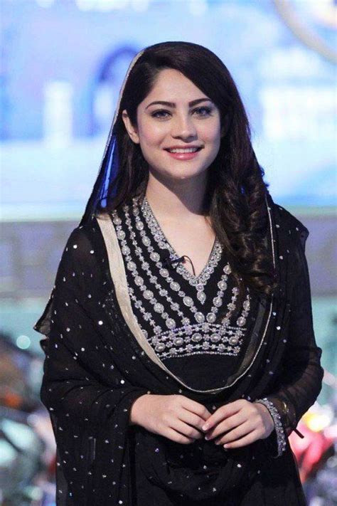 Neelum Muneer In Aaj Tv Ramadan Program Fashion Pakistani Actress