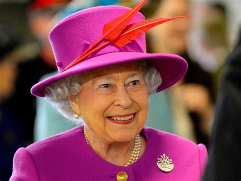 This morning, queen elizabeth turned 93, and the british monarch celebrated her birthday by attending easter church services in st george's chapel at windsor castle alongside several members of her family. Happy birthday: Queen Elizabeth II turns 93 on Easter ...