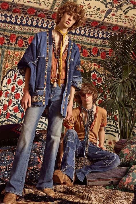 Pin By Sheldom On Estilo Boho Hippie Fashion Men Hippy Fashion 70s