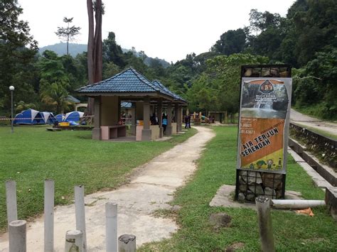 To reach the serendah falls, you take the trunk road nr 1. Mohd Faiz bin Abdul Manan: Kawasan Rekreasi Air Terjun ...
