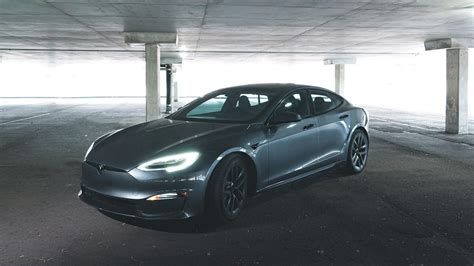 Tesla Model S 2023 Interior Image 01