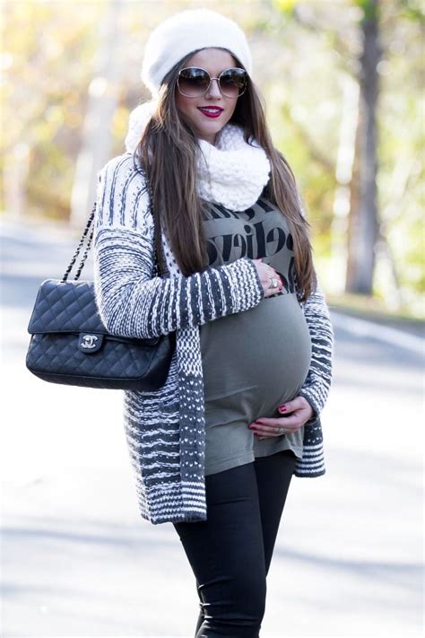 Pin On Chic Maternity Style