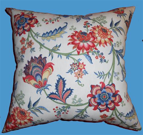 Floral throw Pillow, Floral decorative pillow, | Floral throw pillows, Floral decor pillows ...