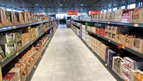 Neben dem festland beinhaltet es auch die inseln sardinien, sizilien sowie diverse kleinere inseln wie beispielsweise das toskanische archipel. Europa-Expansion: Aldi zeigt ersten Laden in Italien