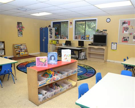 The facility is huge and clean. La Petite Academy of Orlando in Orlando, FL | 6573 Old ...