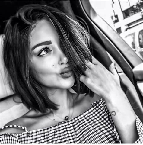 Contextual translation of سكس بنات صغار أغتصاب into english. Épinglé par 𝓂𝒾𝑒𝓁𝓁𝒶 🧿 sur Pictures ️ (avec images) | Cheveux