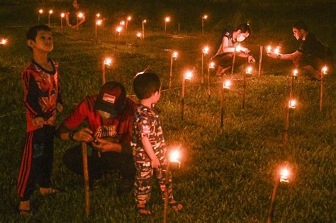 Satu bantuan yang diberikan kepada golongan mualaf bagi meraikan. Putrajaya Umum Bantuan Khas Hari Raya Buat Dua Juta ...