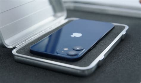 Ausgestattet ist das smartphone mit einem oled display, das farbenreich und kontrastvoll ist. Überblick: iPhone 12 mini und iPhone 12 Pro Max im ...