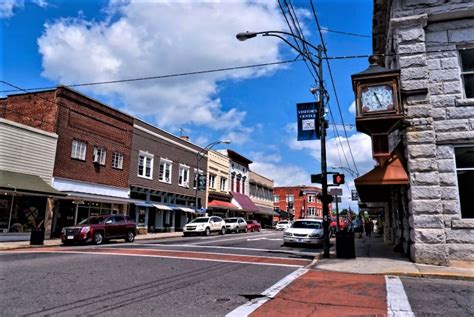 Small Towns To Visit In North Carolina And Va Tn Sc And Ga Too