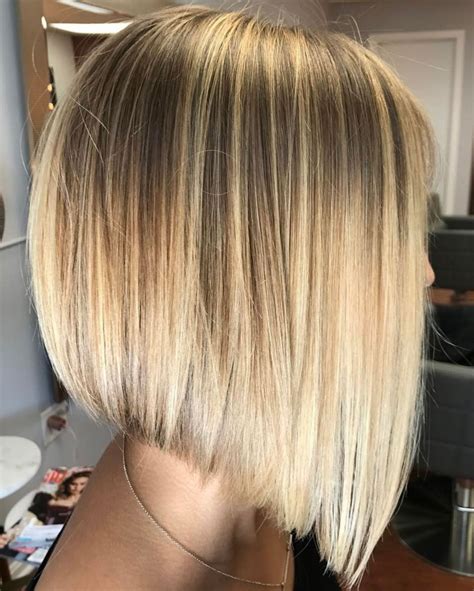 Photo Gallery Of Textured And Layered Graduated Bob Hairstyles Viewing 6 Of 20 Photos