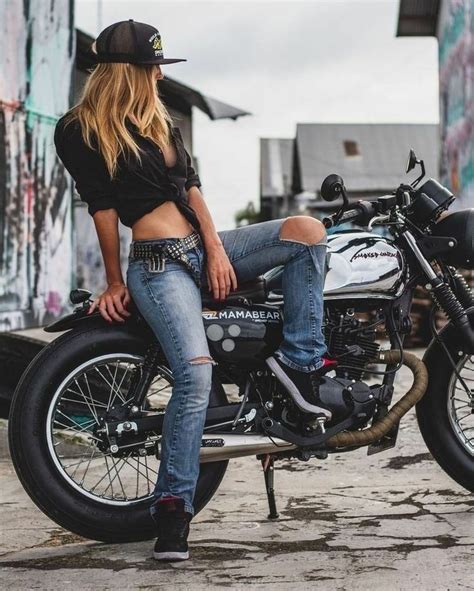 Home Twitter In 2021 Motorbike Girl Biker Photoshoot Bike Photoshoot