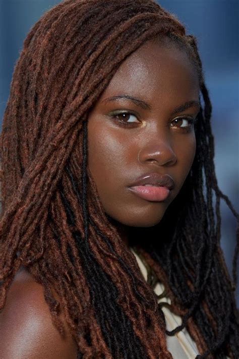 Short haircuts or hairstyles look great on almost all shades of brown hair. | Natural hair styles, Locs hairstyles, Beauty