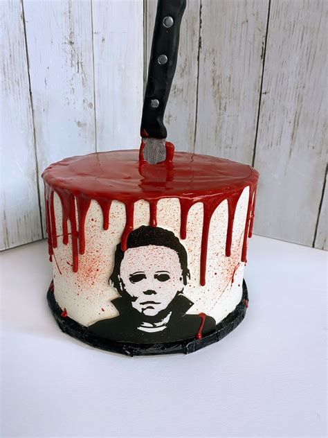 Michael Myers Cake In 2022 Scary Cakes Funny Birthday Cakes