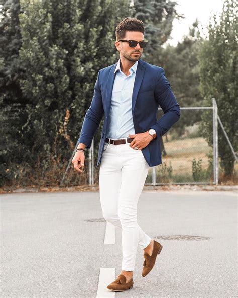 Mens Beach Wedding Attire Ideas • Doumed