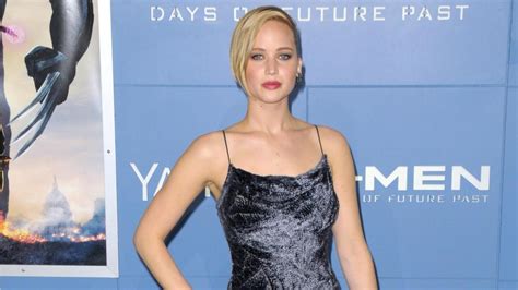 Jennifer Lawrence Other Celebs React To Nude Photo Hack Sheknows