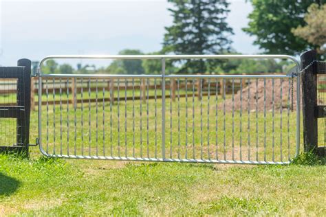 Farm Fence Gates A Premier Fencing Company In Line Fence