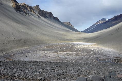 The dry is the 2016 debut novel by british born author jane harper. South Fork of Upper Wright Valley - Antarctic Dry Valleys ...