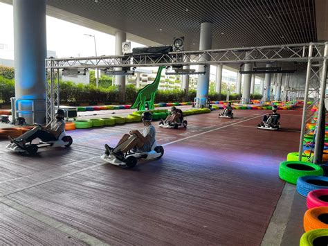 November 26, 2020 calendar date and day info with us & international holidays as well as count down. Dinosaur-themed go-kart, exhibit & festive market at ...