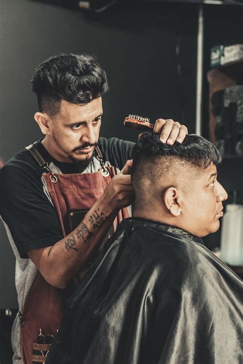 Barber Cutting Man Hair Barbershop Haircut Hairstyle Men Piqsels